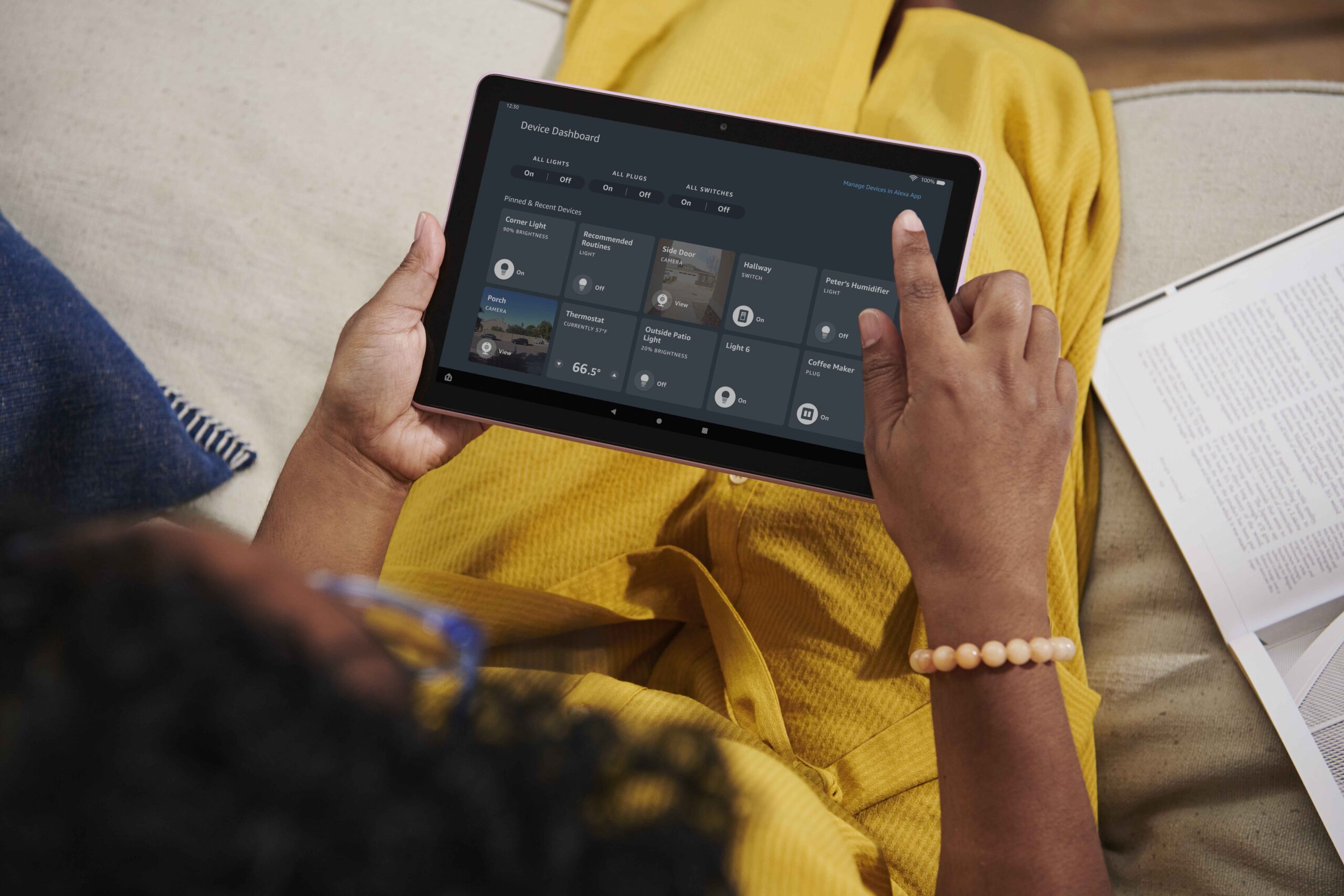 NOUVELLE tablette  Kindle Fire HD 10 10e génération 32G Alexa  noire/blan